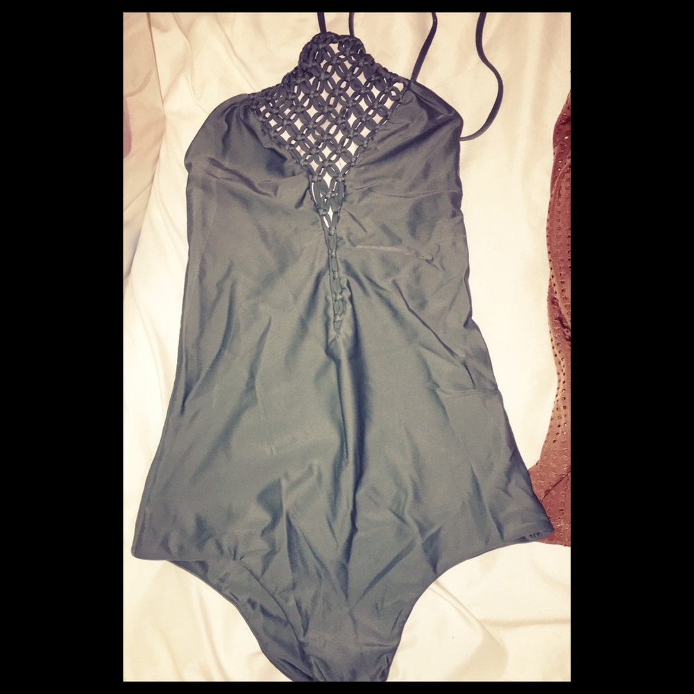 Mikoh Avalon in Green (olive) (xs) NEW